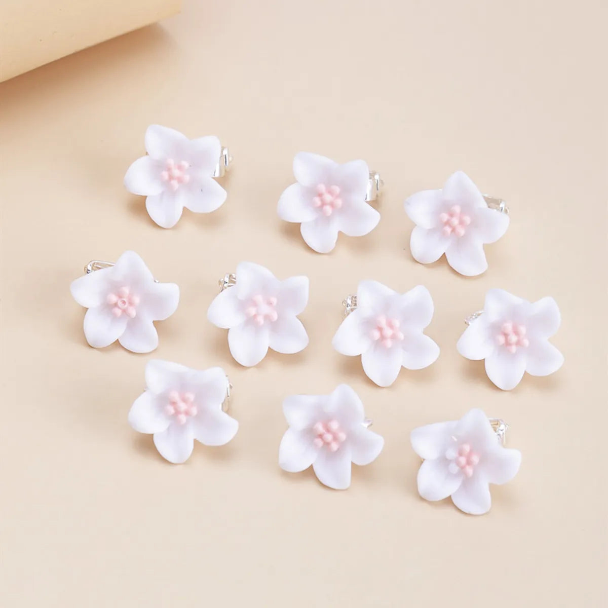 Women'S Simple Style Flower Metal Plating Hair Clip