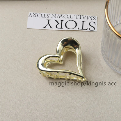 Women'S Simple Style Heart Shape Alloy Hollow Out Hair Claws