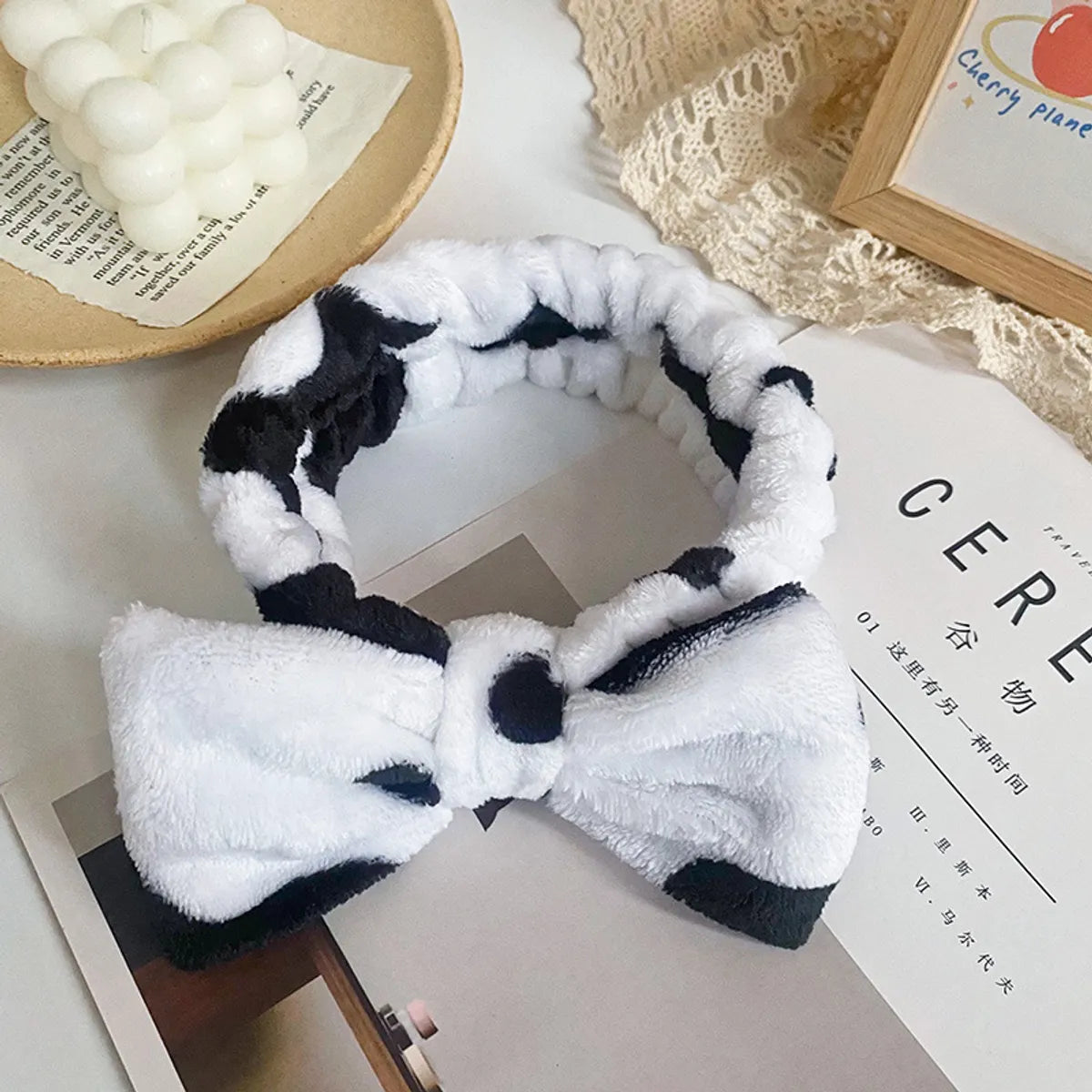 Women'S Simple Style Polka Dots Bow Knot Cloth Coral Fleece Hair Band