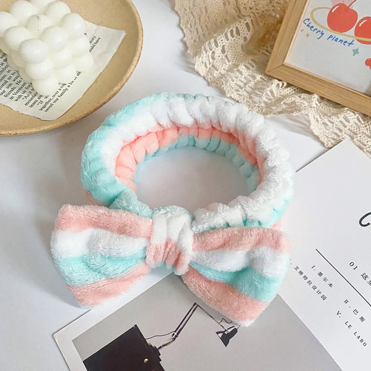 Women'S Simple Style Polka Dots Bow Knot Cloth Coral Fleece Hair Band