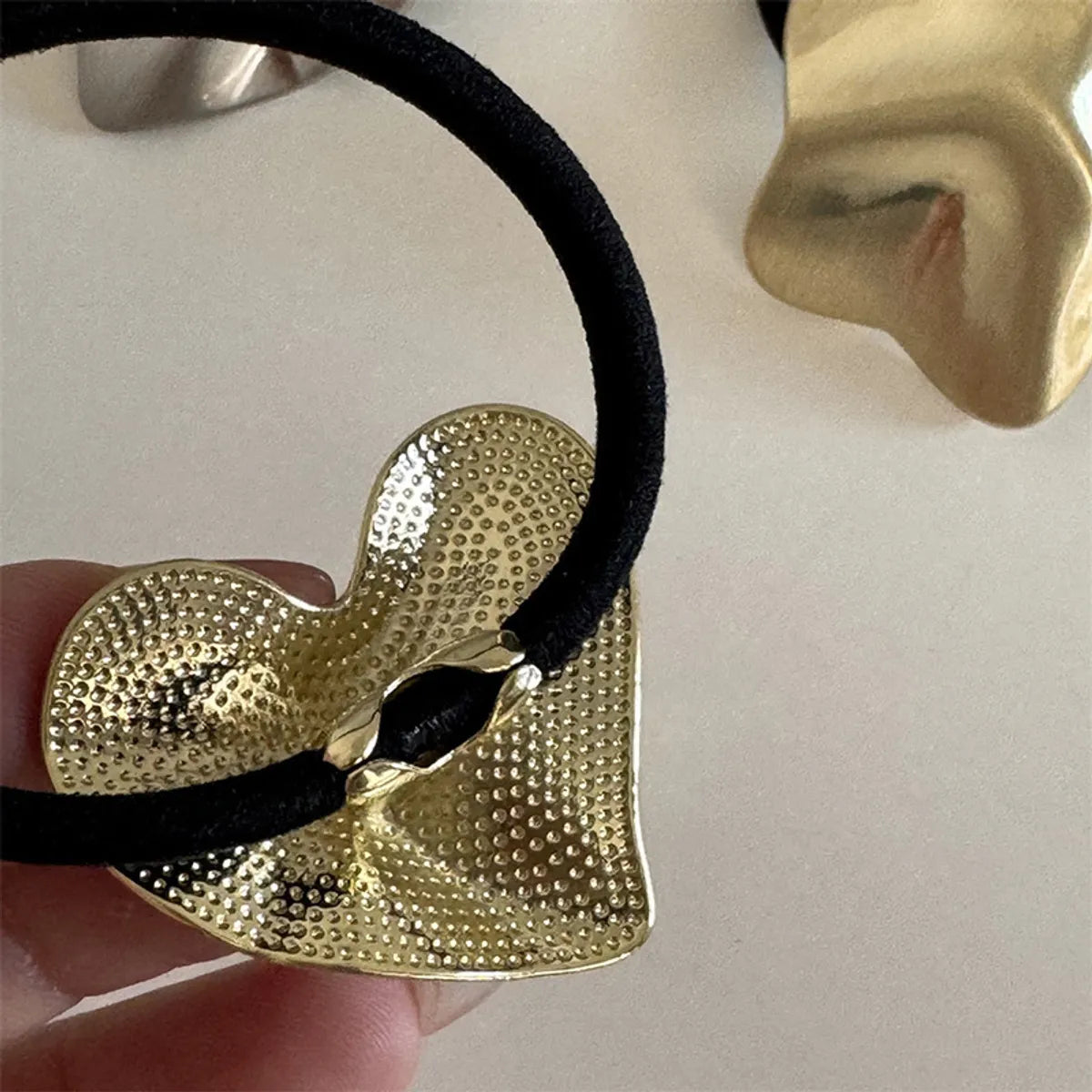 Women'S Simple Style Round Star Heart Shape Metal Hair Tie