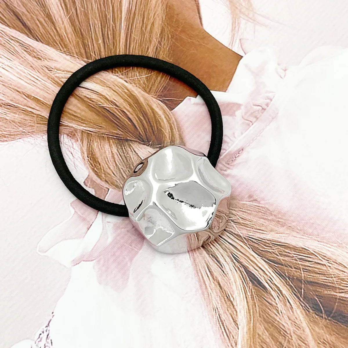 Women'S Simple Style Solid Color Alloy Hair Tie