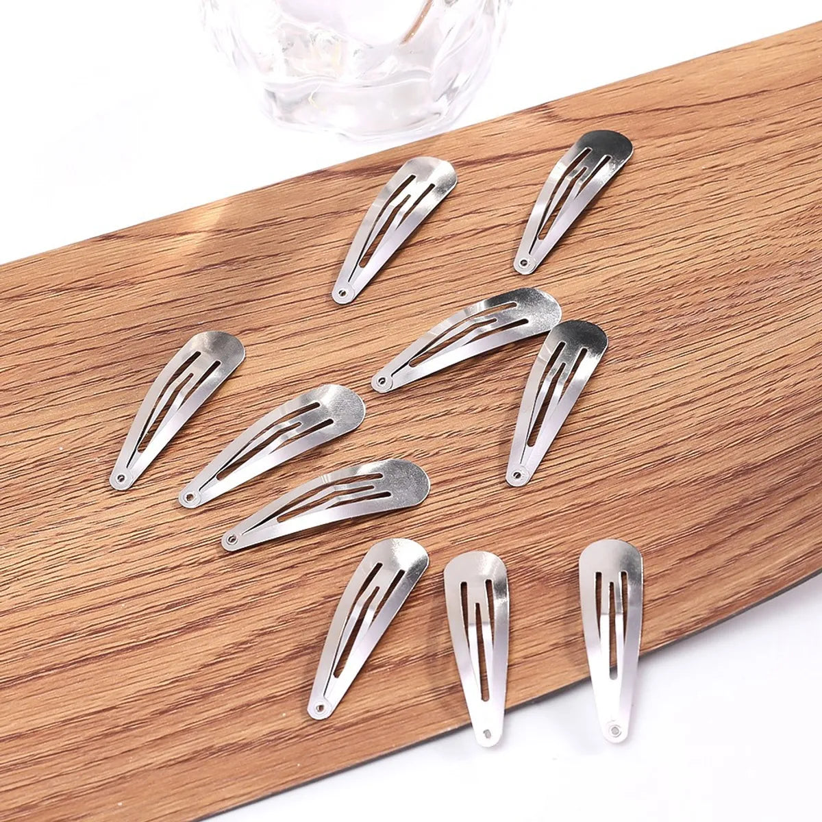 Women'S Simple Style Solid Color Metal Plating Hair Clip