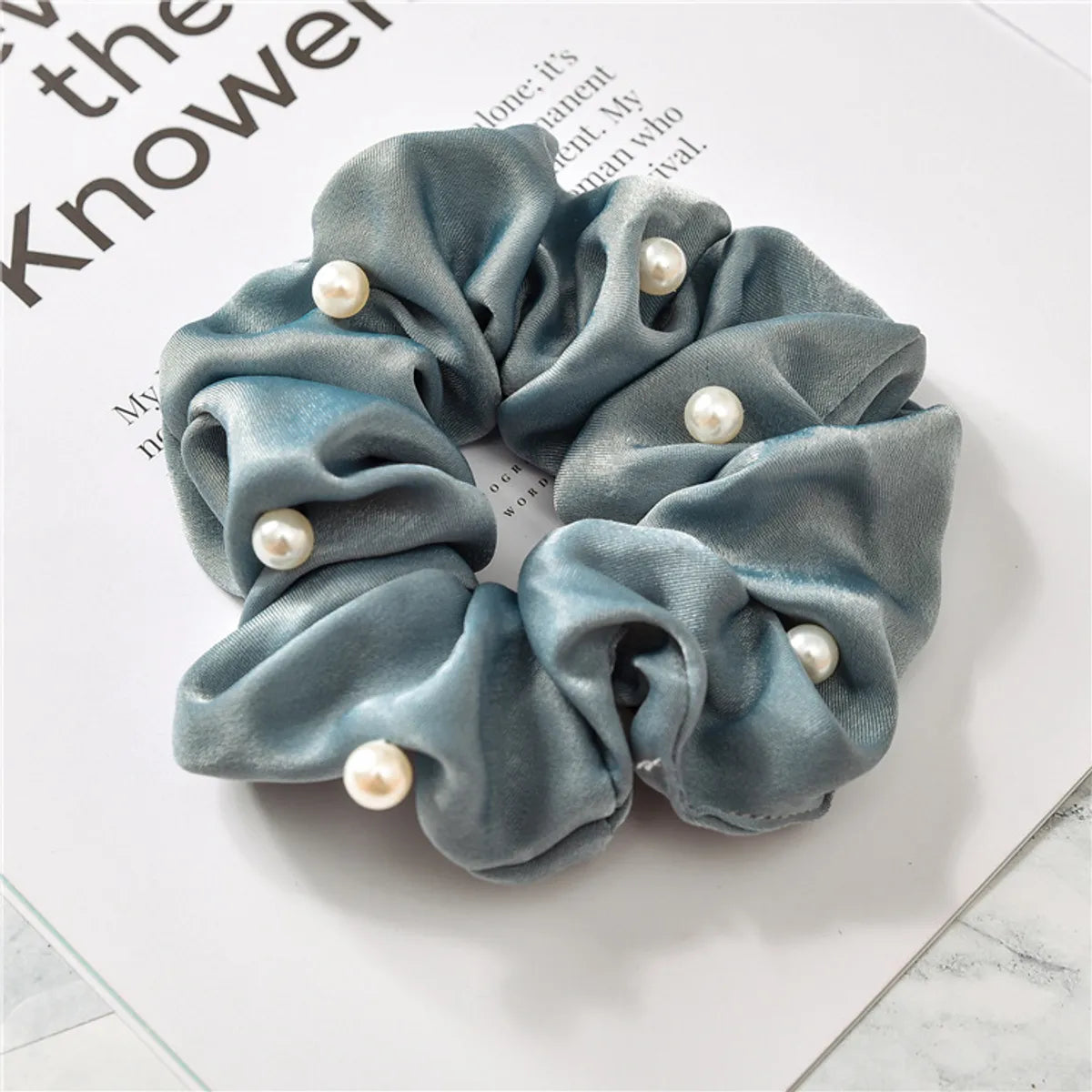 Women'S Simple Style Solid Color Cloth Pearl Hair Tie