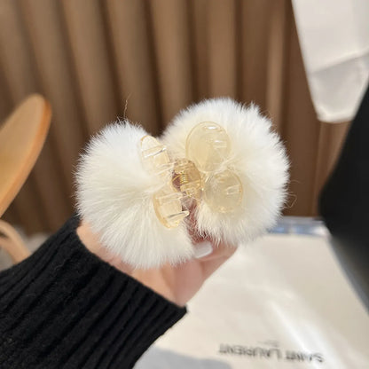 Women'S Simple Style Solid Color Rabbit Fur Hair Claws