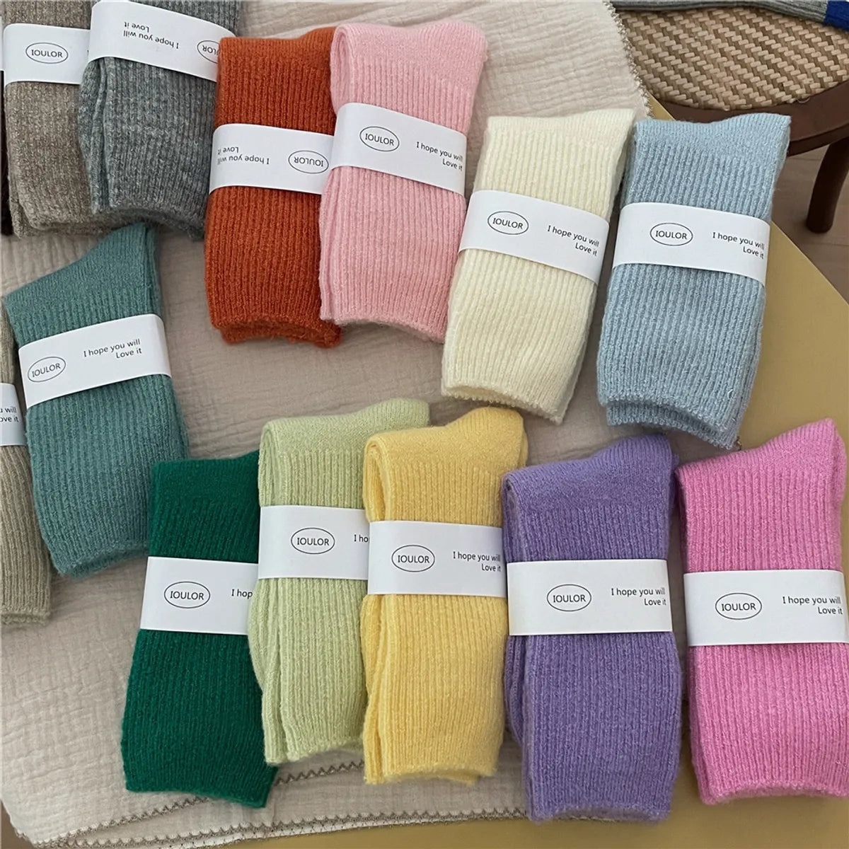 Women'S Simple Style Solid Color Wool Polyacrylonitrile Fiber Crew Socks A Pair