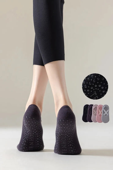 Women'S Sports Solid Color Cotton Ankle Socks A Pair