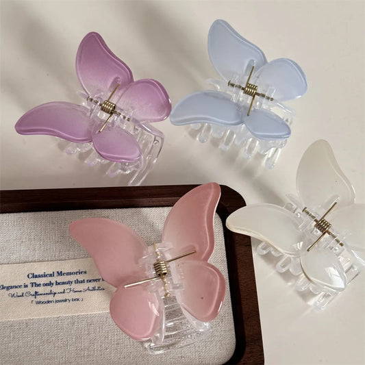 Women'S Sweet Butterfly Plastic Hair Claws