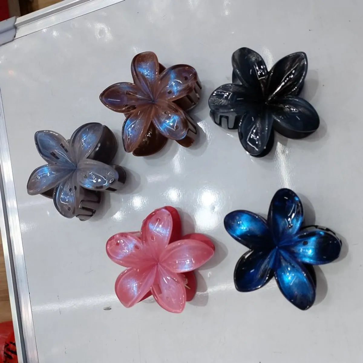 Women'S Sweet Flower Arylic Hair Claws