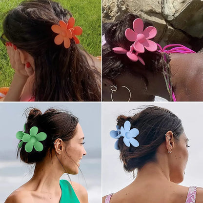 Women'S Sweet Korean Style Flower Plastic Stoving Varnish Hair Claws