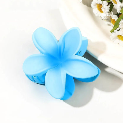 Women'S Sweet Simple Style Flower Plastic Hair Clip