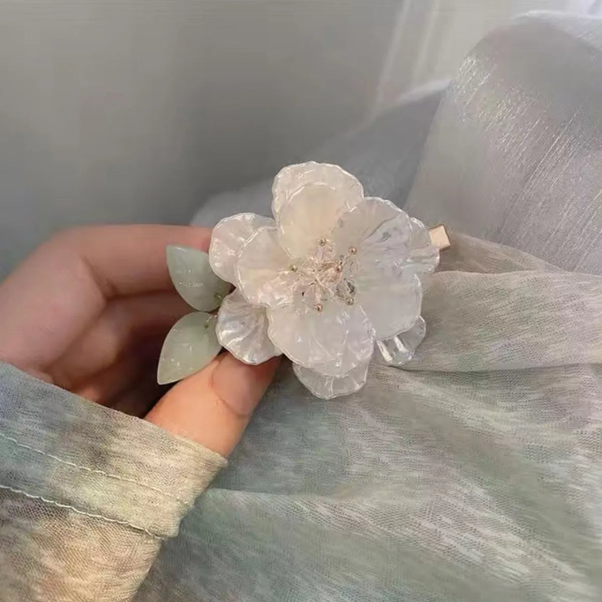 Women'S Sweet Simple Style Flower Plastic Hair Clip