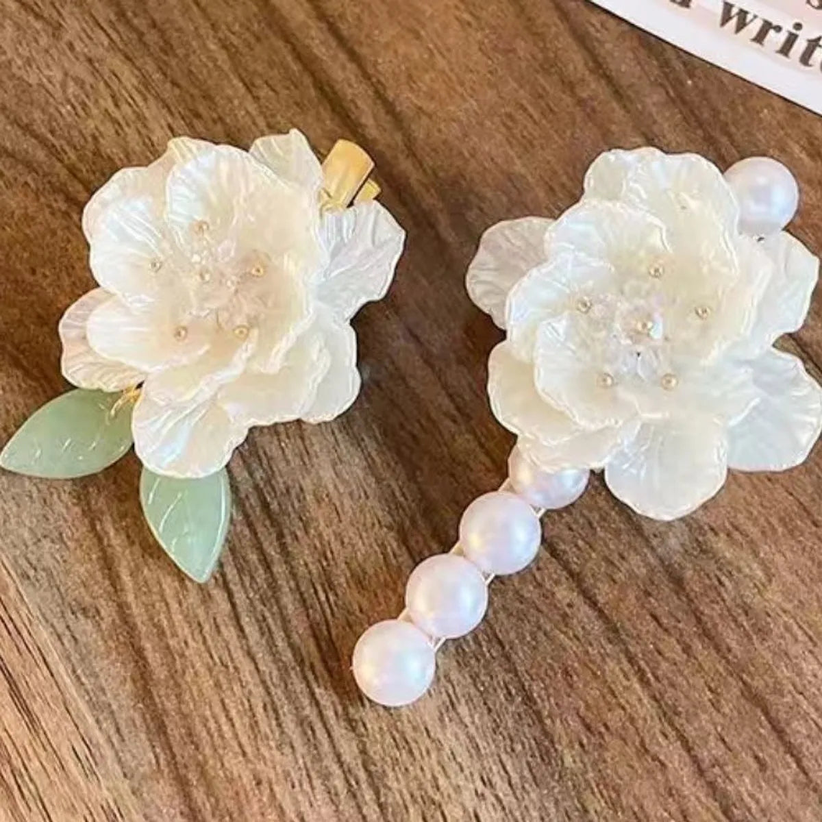 Women'S Sweet Simple Style Flower Plastic Hair Clip