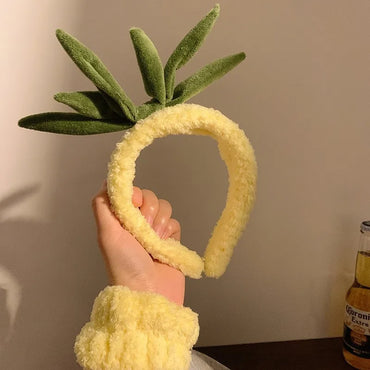 Women'S Sweet Simple Style Pineapple Plush Hair Band Wristband