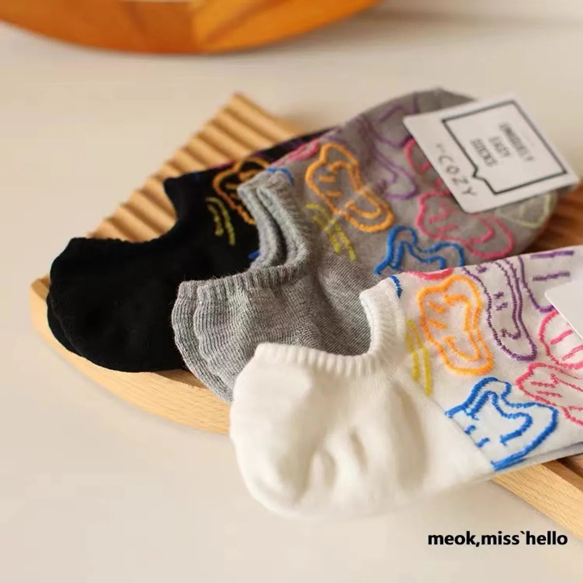 Women'S Sweet Smile Face Cotton Ankle Socks A Pair