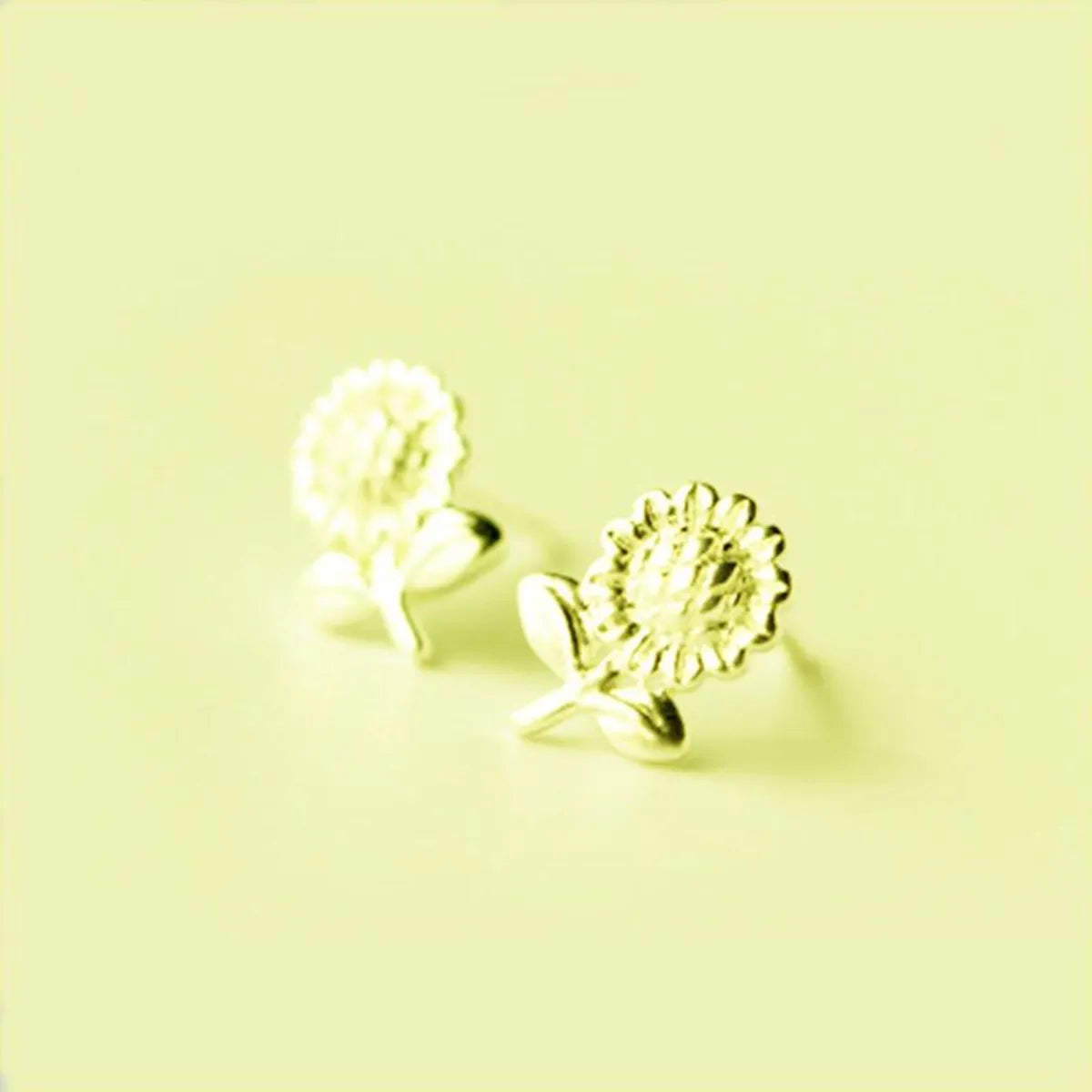 Womens Floral Plating Alloy Earrings Nhcu152918