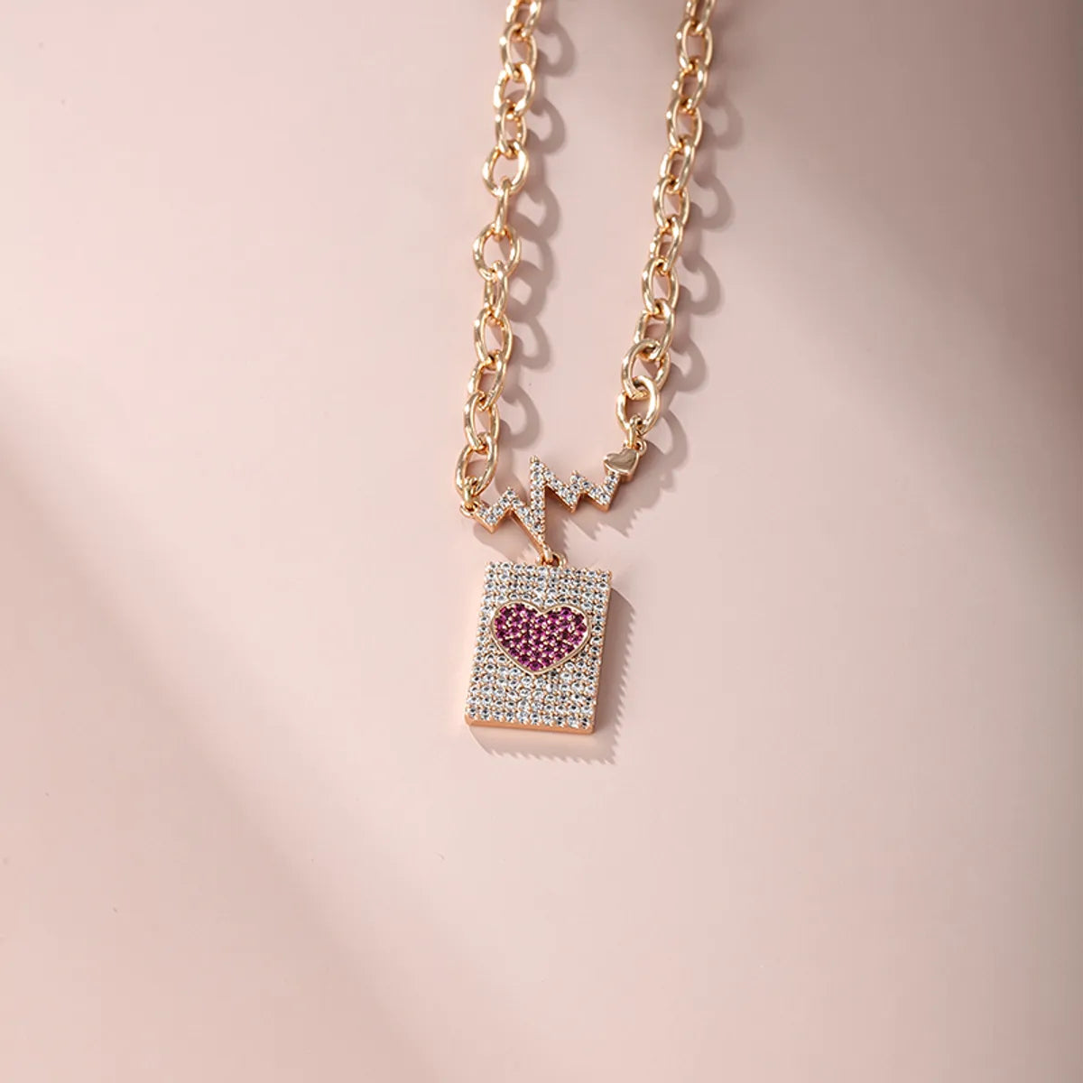 Xuping Shiny Heart Shape Copper 18k Gold Plated Artificial Rhinestones Pendant Necklace In Bulk