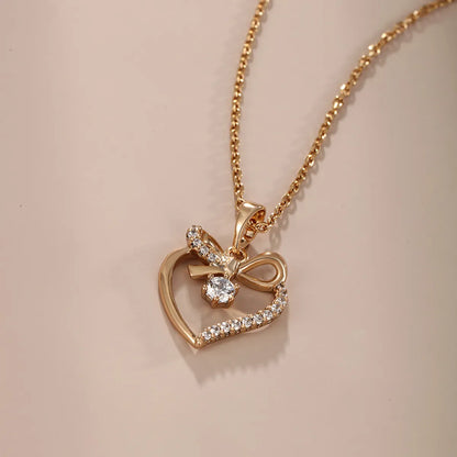 Xuping Sweet Simple Style Heart Shape Alloy Copper Alloy Plating Inlay Artificial Gemstones 18k Gold Plated Women'S Pendant Necklace